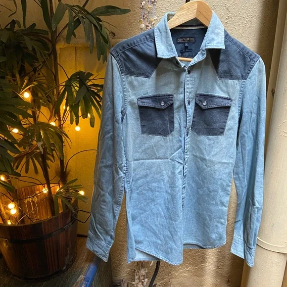 💜6️⃣5️⃣0️⃣ Denim Shirt. Size - Slim Fit S - Picture 3 of 9